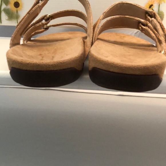 VIONIC cork adjustable sandals size 9 - Picture 2 of 8